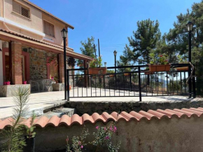 Villa Aura